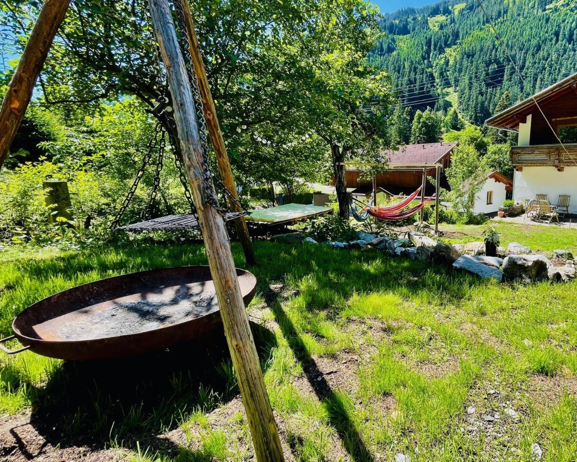 Backyard Mountain Mayrhofen Exterior foto